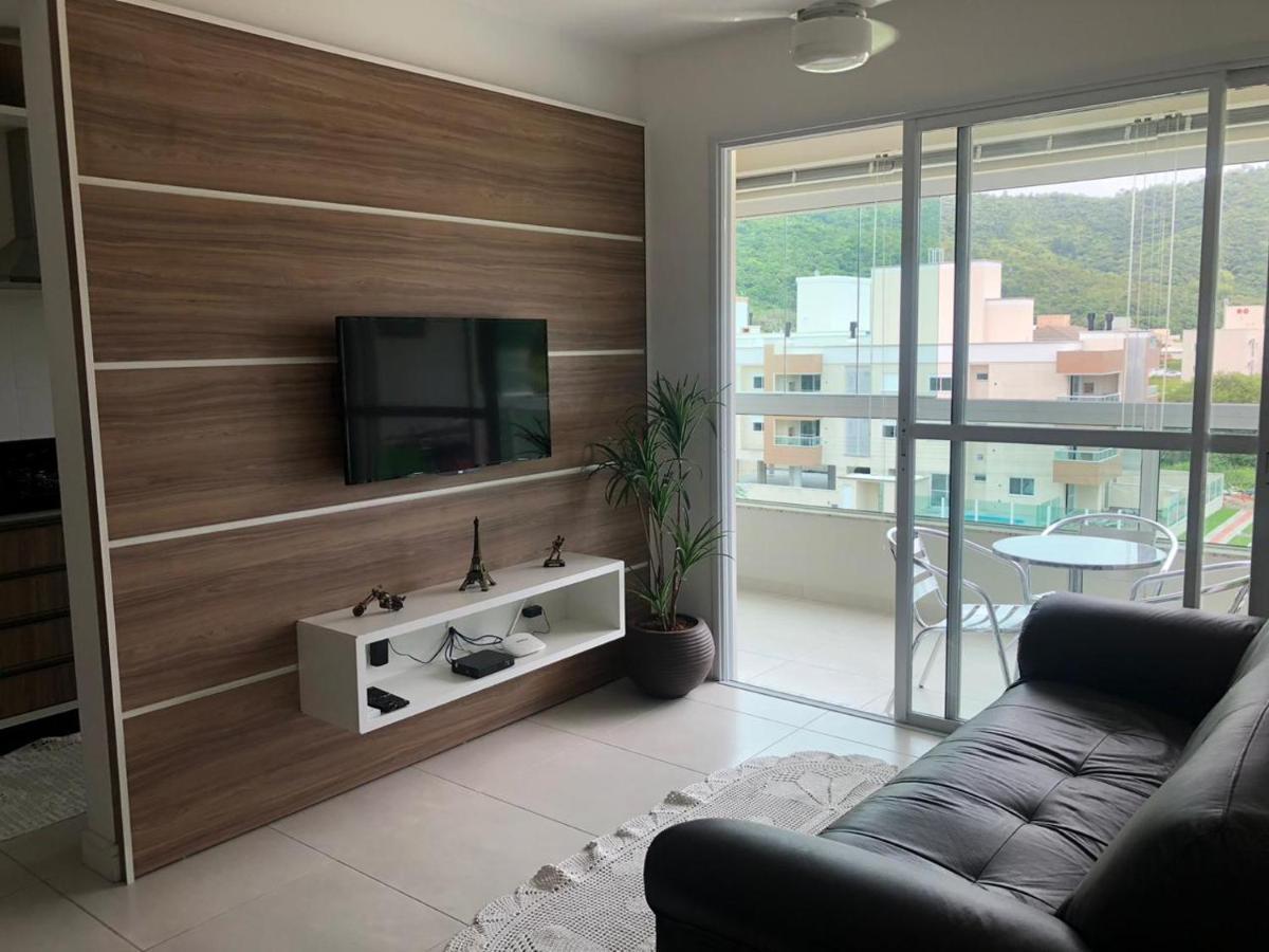 Lindo Apartamento Praia De Palmas Daire Governador Celso Ramos Dış mekan fotoğraf
